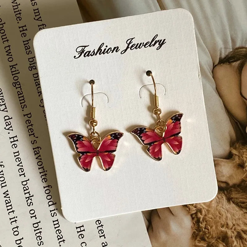 Fashion Women Necklace Korea Style New Butterfly Pendant Necklace Gift For Girl  Cute Lovely Neck Jewelry Wholesale Dropshipping