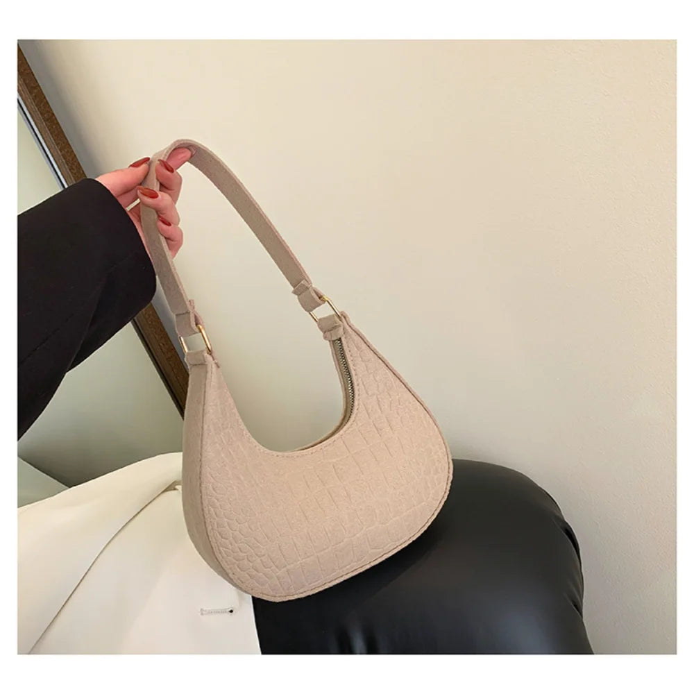 New Brand Women Retro Underarm Bag Felt Solid Color Shoulder Bag Casual Purse Dumpling Bag Simple Fashion Crossbody Bag