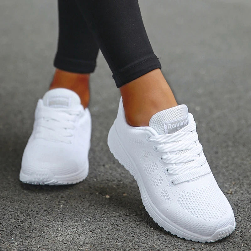 Women's Sneaker 2024 New Fashion Breathable Trainers Comfortable Sneakers Mesh Fabric Lace Up Women's Tennis Shoes For Women